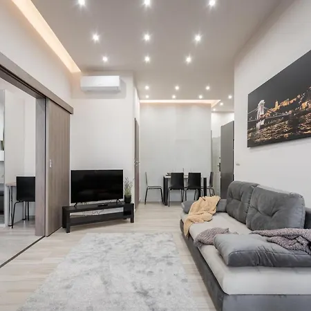 Apartment Galaxy *