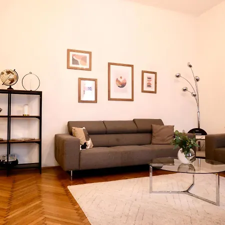 Apartment Contemporary Vaci Utca