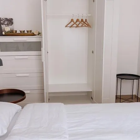 A 211, In The Heart Of The Jewish Quarter Apartment