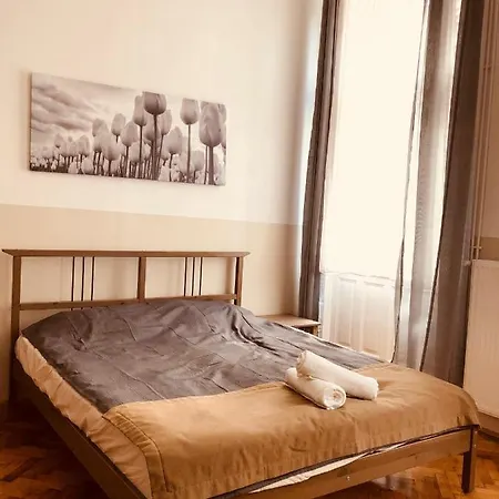 Apartment Downtown *