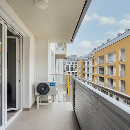 Cosy Close To The Center With Parking Garage