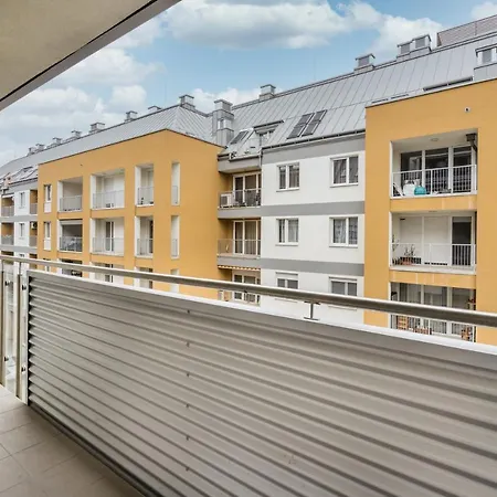 Cosy Close To The Center With Parking Garage Apartment Budapest