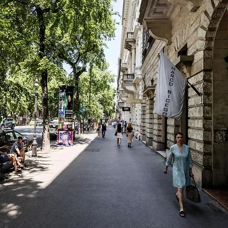 Apartment Andrassy 13 Center Budapest