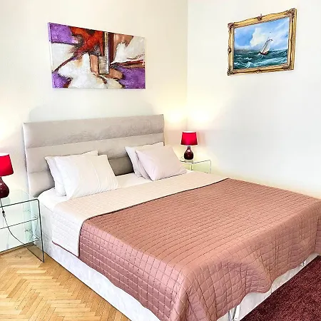 Apartament Central Vintage Residency - Balcony & Ac