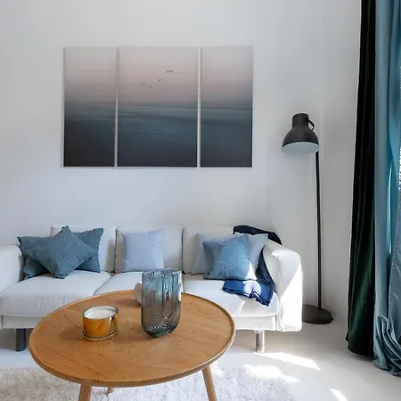 Black And White Apartment Budapest