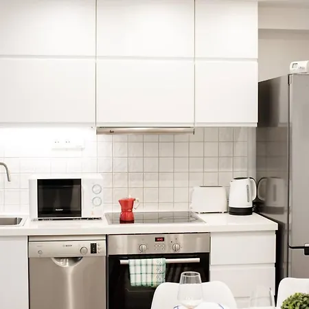 Newly Refurbished At Superb Location Apartment Budapest