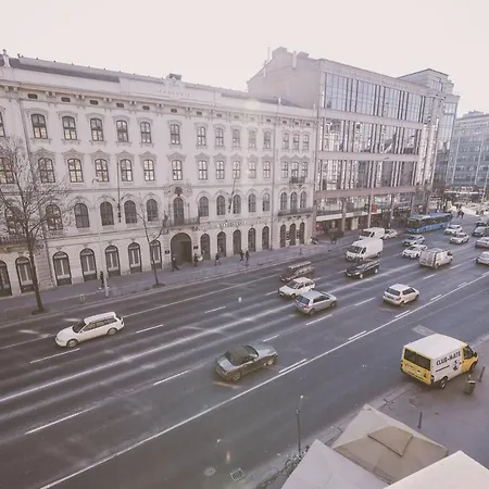 Central Bright And Spacious With 3 Apartment Budapest