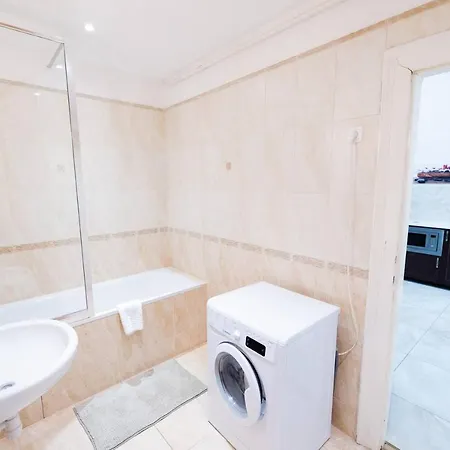 Central Bright And Spacious With 3