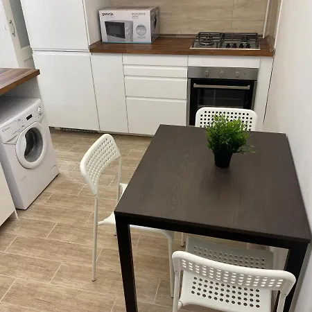 Kiraly78 Huge Apartmán