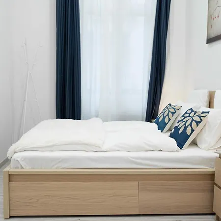 Center Quiet Flat Apartment Budapest