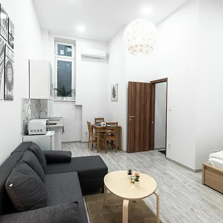 Center Quiet Flat Apartment Budapest