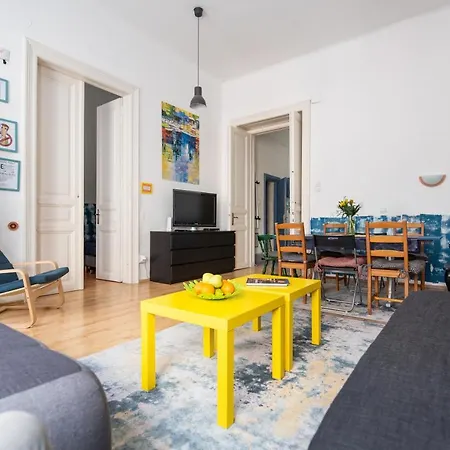 Center- Historic Jewish Quarter Apartment Budapest