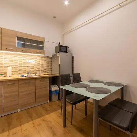 Lovely 1 Bedroom Flat With Location * Budapest
