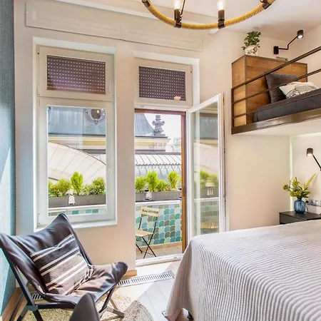 Apartment Premium By Hi5 - Style At The Comedy Theater *