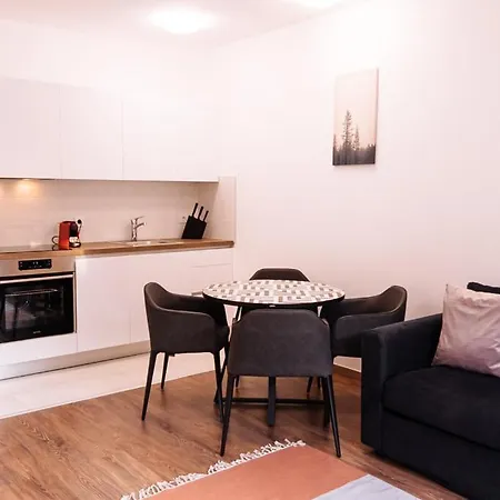 B 204, In The Heart Of Apartment *