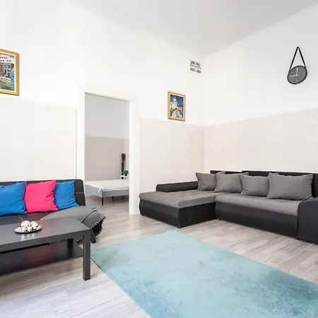 Apartment The White House Budapest