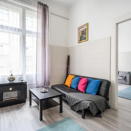 The White House Apartment