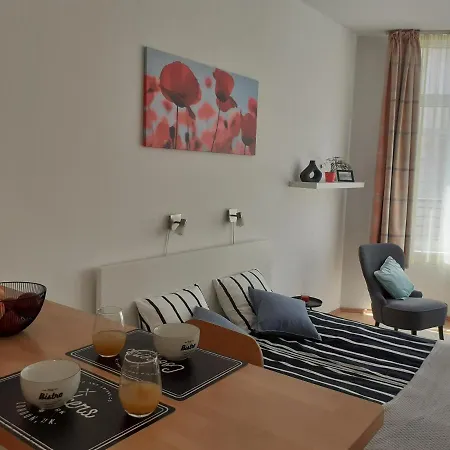 Belvedere Apartment *