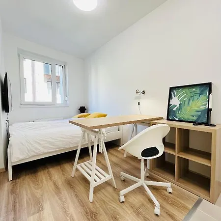 A 102, In The Heart Of The Jewish Quarter *