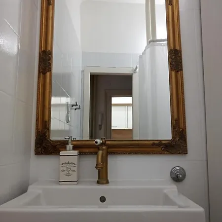 Aurora Main Street Apartment Budapest