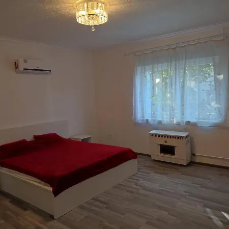 Rákos-patak Family House Budapest