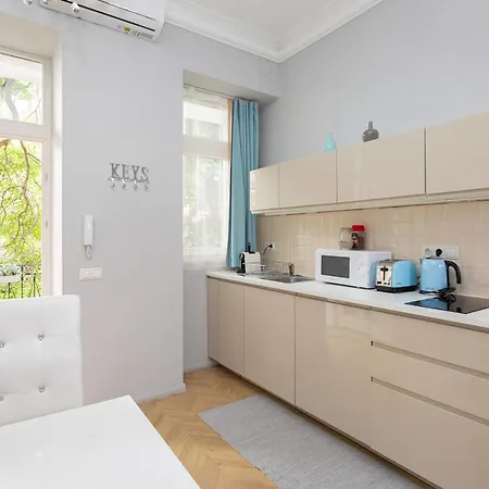 Butik Life & Apartament