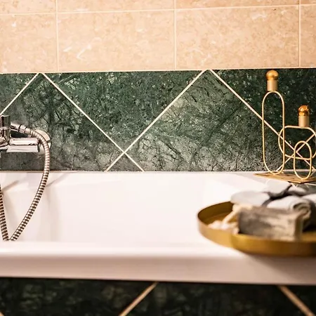 Apartment Free Parking! Soho 101, 4 Ppl, Ac, Superfast Wifi, Tv Budapest
