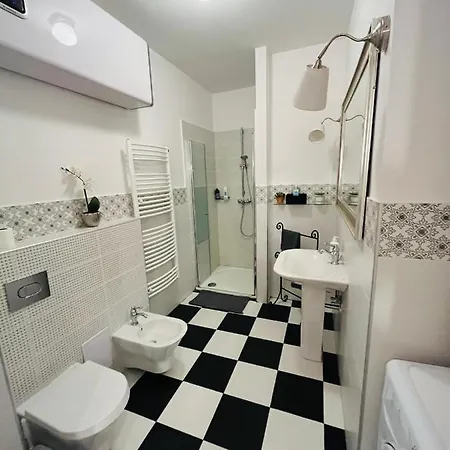 Appartement Academy - Elegant Place Next To The Parliament