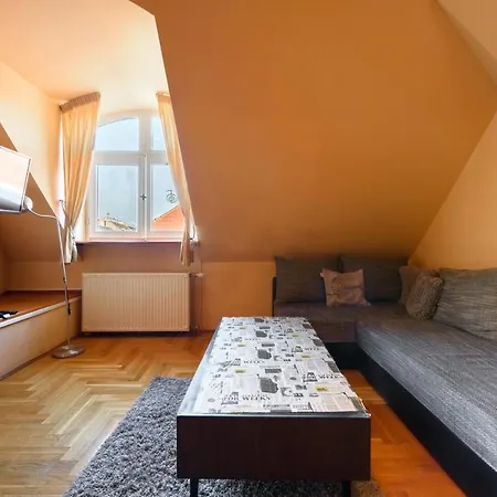 View To The Roofs Luxury With 2 Bedrooms Budapest