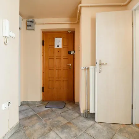 View To The Roofs Luxury With 2 Bedrooms Apartment