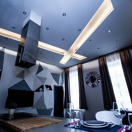 Luna Lux Residency Apartment *