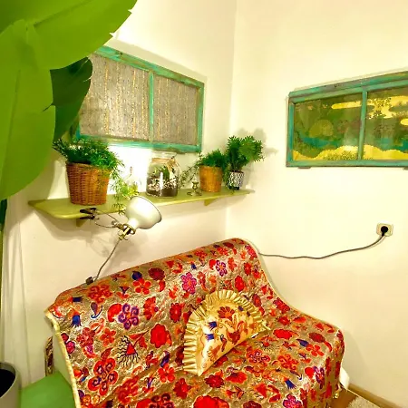 Apartment Boutique Studio Flat At City Center