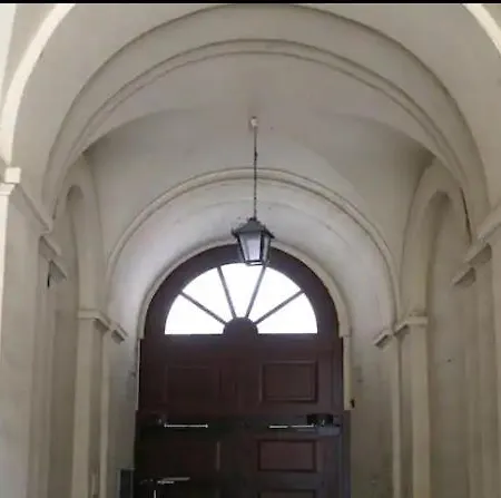 Apartment 3Bdr-2Bath-3Ac Design Apt, Central, Secured Parking, Quiet Budapest