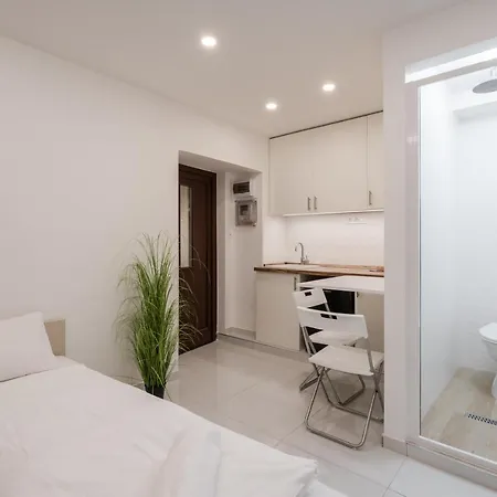 Apollo Apartamento *