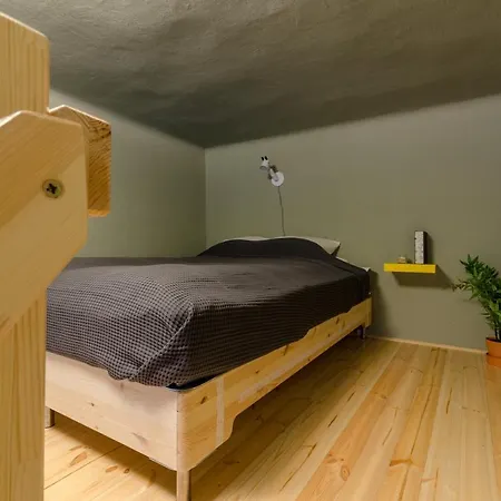 In Centre A16 Apartment *