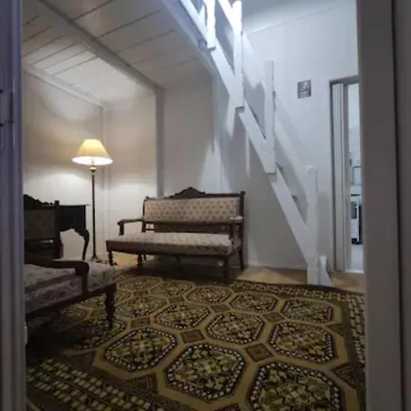 Simon Says Full Apartman In The Heart Of Apartment Budapest