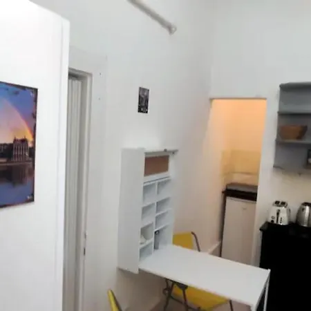 Simon Says Full Apartman In The Heart Of Apartment