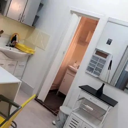 Apartment Simon Says Full Apartman In The Heart Of Budapest