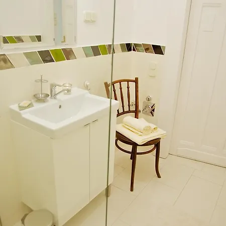 Апартаменты Door Family