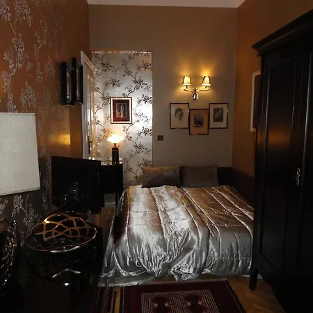 Boudoir * Budapest