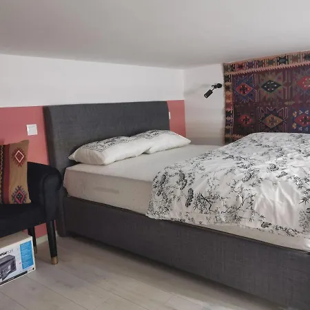 Tempo Apartment