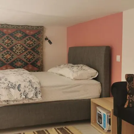 Apartment Tempo