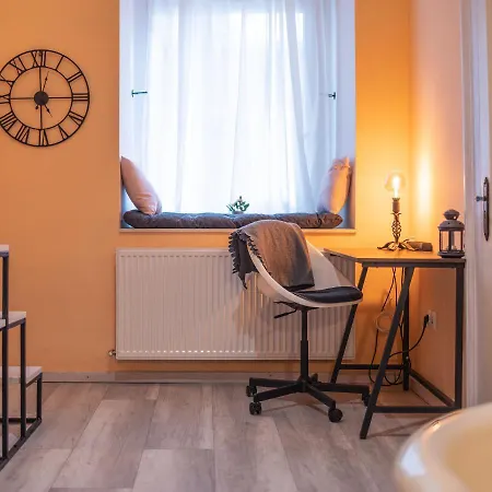 Mooki Rumbach Apartment