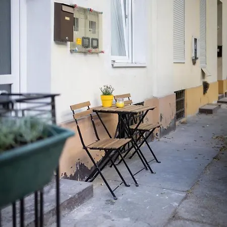 Mooki Rumbach Apartment *