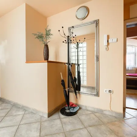 View To The Roofs Luxury With 2 Bedrooms Apartment Budapest