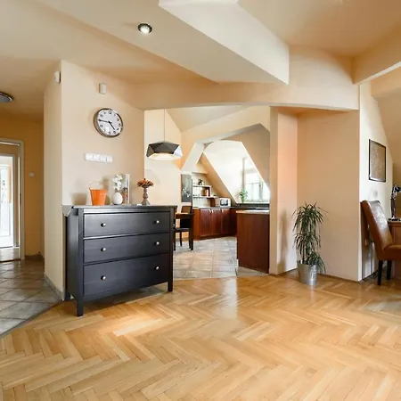 View To The Roofs Luxury With 2 Bedrooms