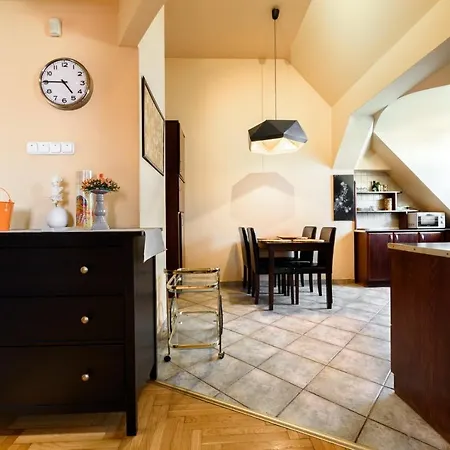 View To The Roofs Luxury With 2 Bedrooms Apartment Budapest