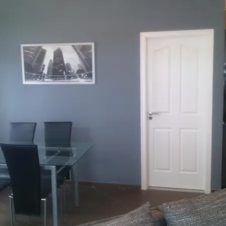 דירה Solid Apartmans בודפשט