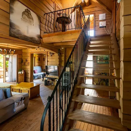Holiday home Vendeghaz A Hegyen *