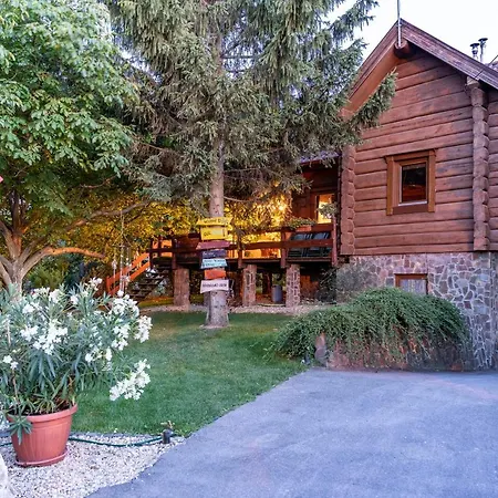 Vendeghaz A Hegyen Holiday home